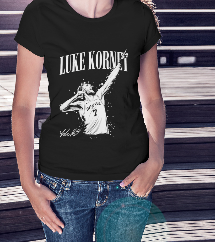 Luke Kornet San Antonio Basketball Number 7 Signature T-Shirt