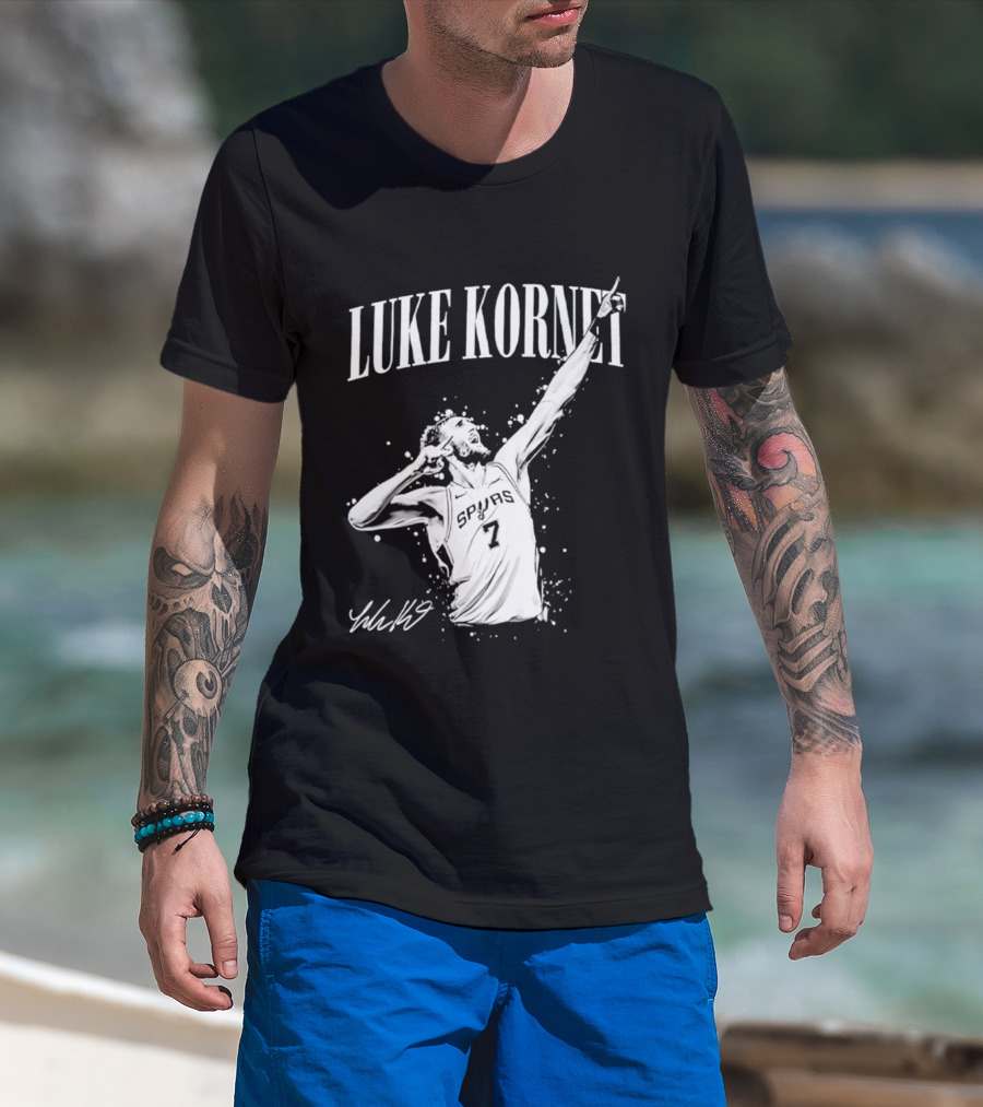 Luke Kornet San Antonio Basketball Number 7 Signature T-Shirt