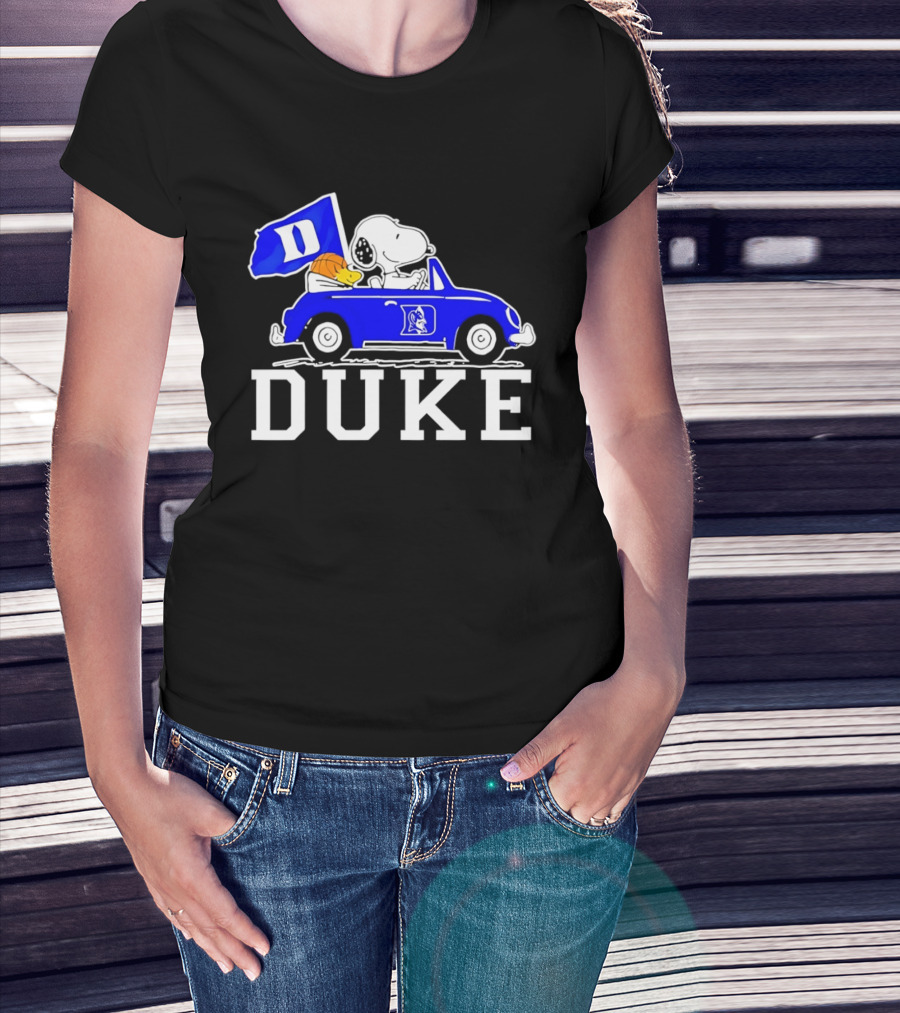 Snoopy And Woodstock Driving Duke Blue Car With Duke Blue Devils Flag T-Shirt
