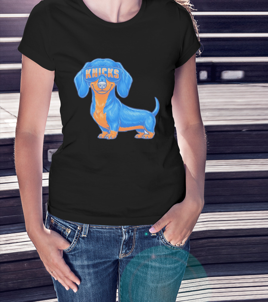 Knicks Dachshund Dog Cartoon Glasses T-Shirt
