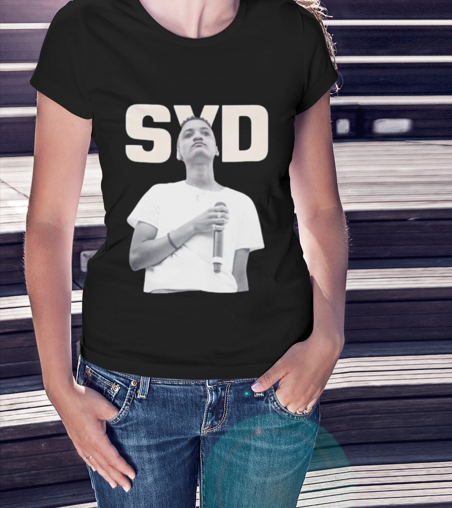 SYD Sydney Bennett Microphone Performance T-Shirt