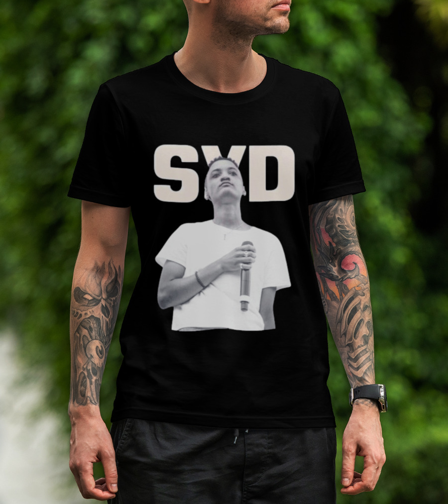 SYD Sydney Bennett Microphone Performance T-Shirt