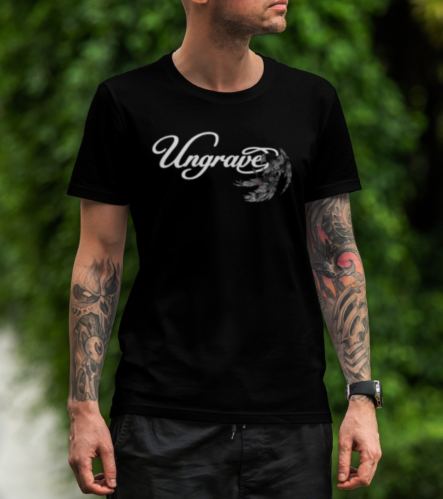 Ungrave Black Fallen Wings Script Calligraphy T-Shirt