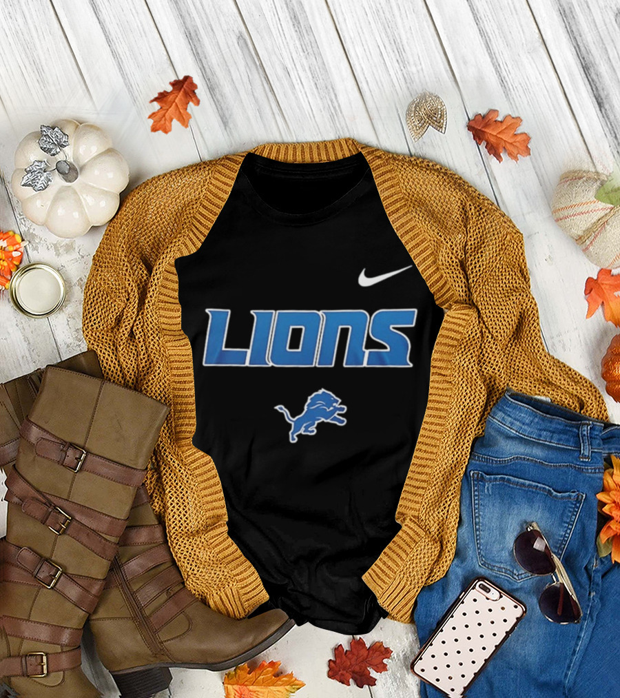 Detroit Lions Skeleton Blue Collar American Proud Mechanic Football Fan Gear T-Shirt