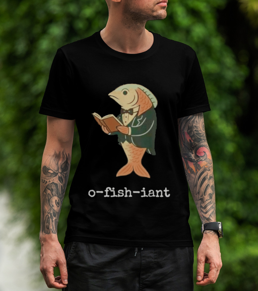 O Fish Iant Reading Fish In Tuxedo Nature Humor T-Shirt