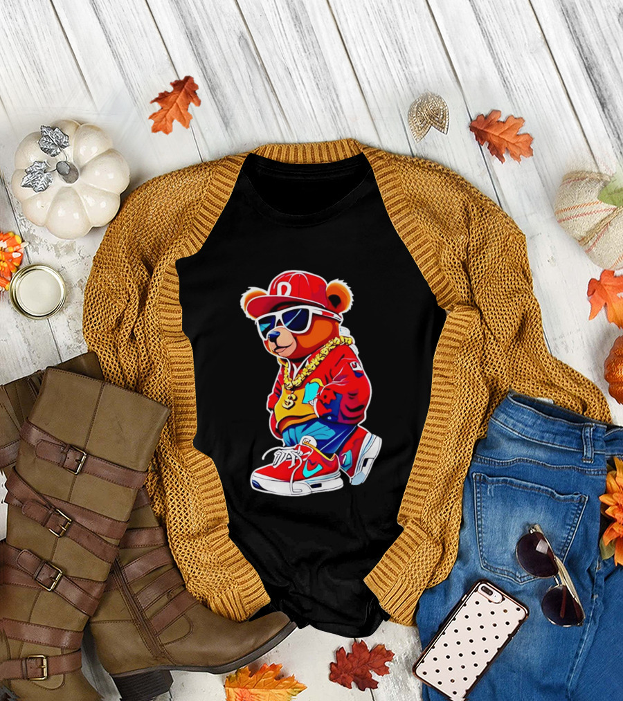 Hip Hop Teddy Bear Swag with Red Cap and Sunglasses T-Shirt