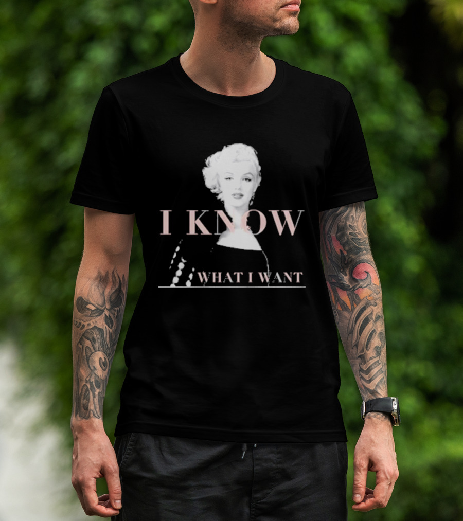Marilyn Monroe I Know What I Want Oversized Fleece T-Shirt