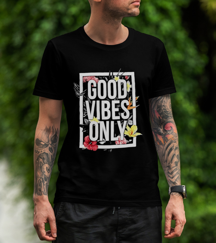 Alana Thompson Good Vibes Only Floral T-Shirt