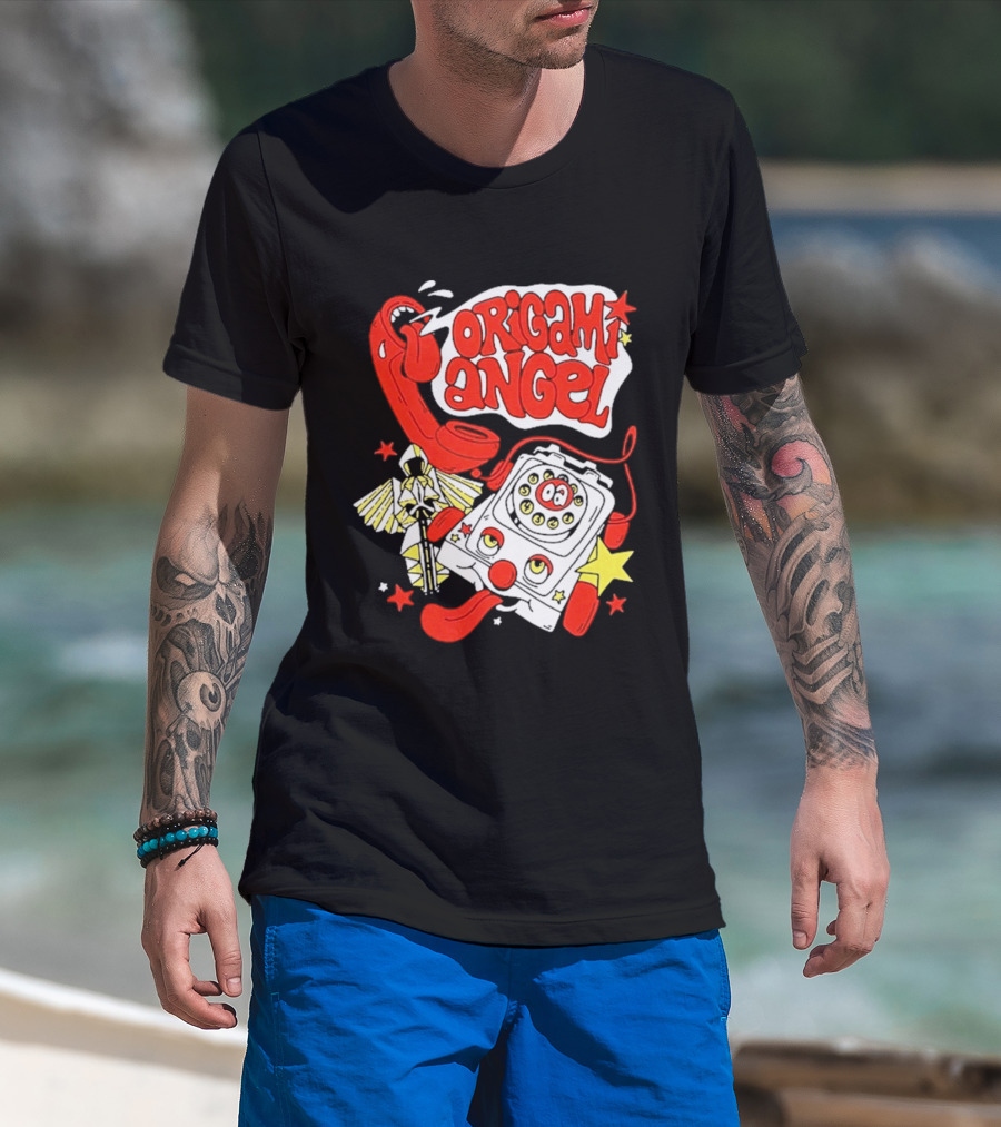 Origami Angel Retro Phone Illustration With Stars And Wings T-Shirt