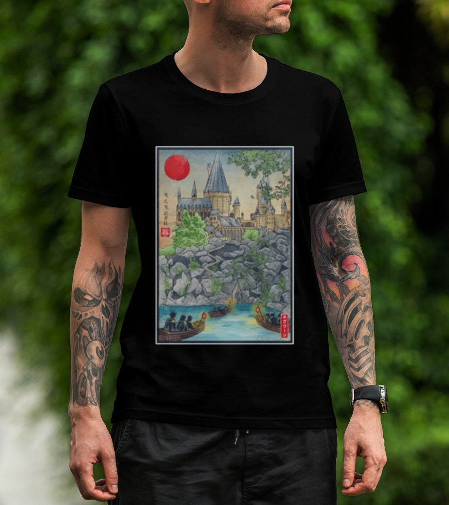 Hogwarts School Of Witchcraft And Wizardry Japanese Ukiyo E Style Castle With Boats And Red Sun T-Shirt