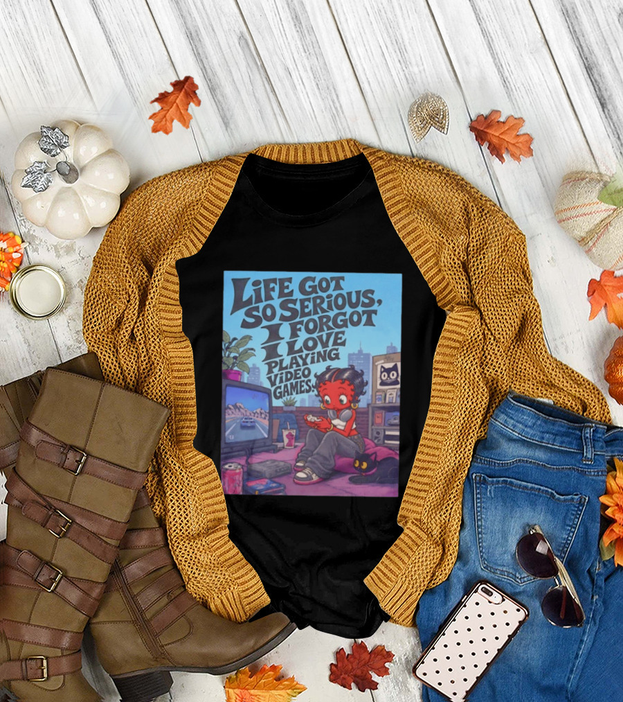Life Got So Serious I Forgot I Love Playing Video Games City Room Scene Retro Character And Cat T-Shirt
