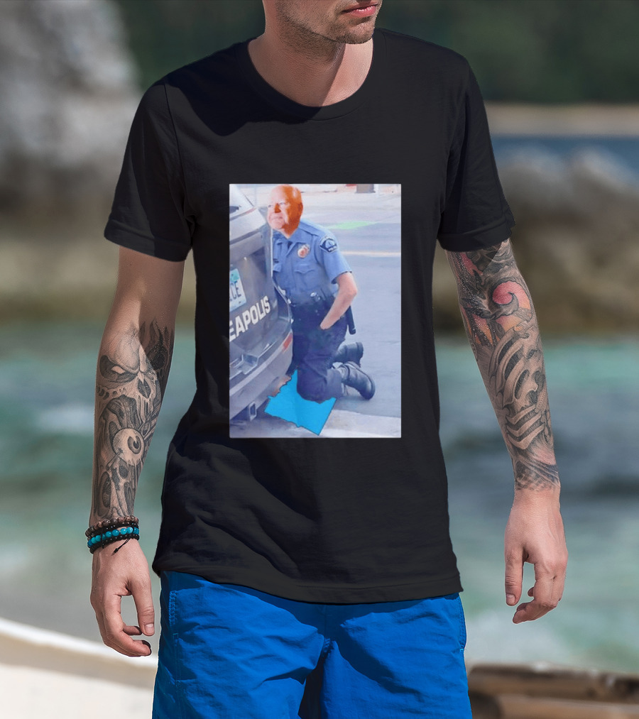 Tim Walz Minneapolis Police Meme With Minnesota State Reference T-Shirt