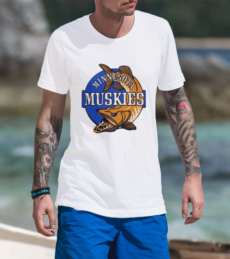 Minnesota Muskies Fishing Muskie T-Shirt