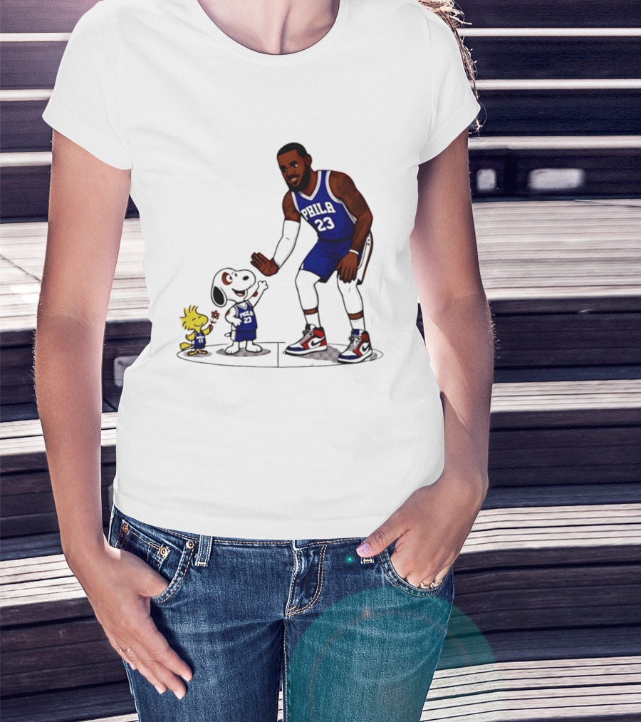 Snoopy Woodstock High Five LeBron James 23 Philadelphia 76ers Collaboration T-Shirt