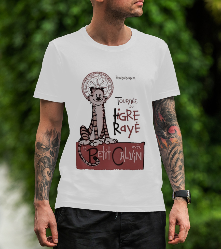 Tournée Du Tigre Raye Le Petit Calvin Avec Hobbes T-Shirt
