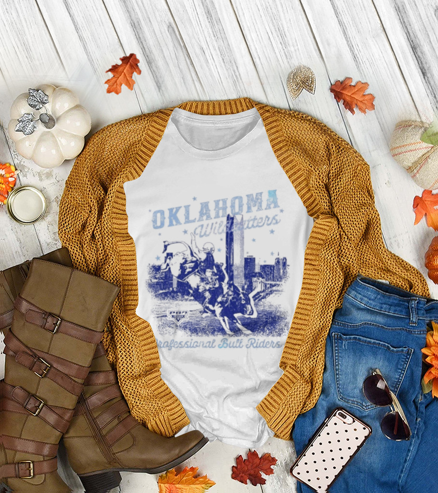 Oklahoma Wildcatters Professional Bull Riders Cowboy City Skyline T-Shirt