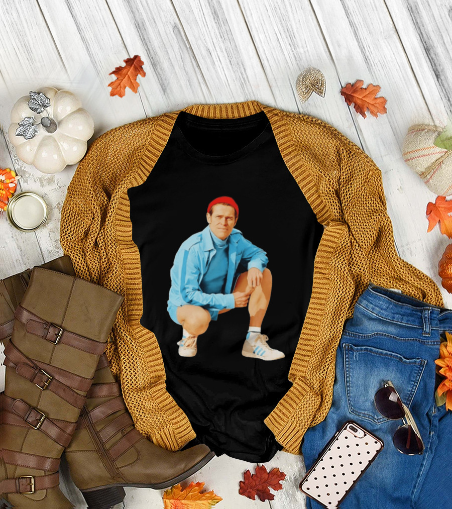 Klaus Willem Dafoe Retro Style With Red Beanie And Blue Tracksuit T-Shirt