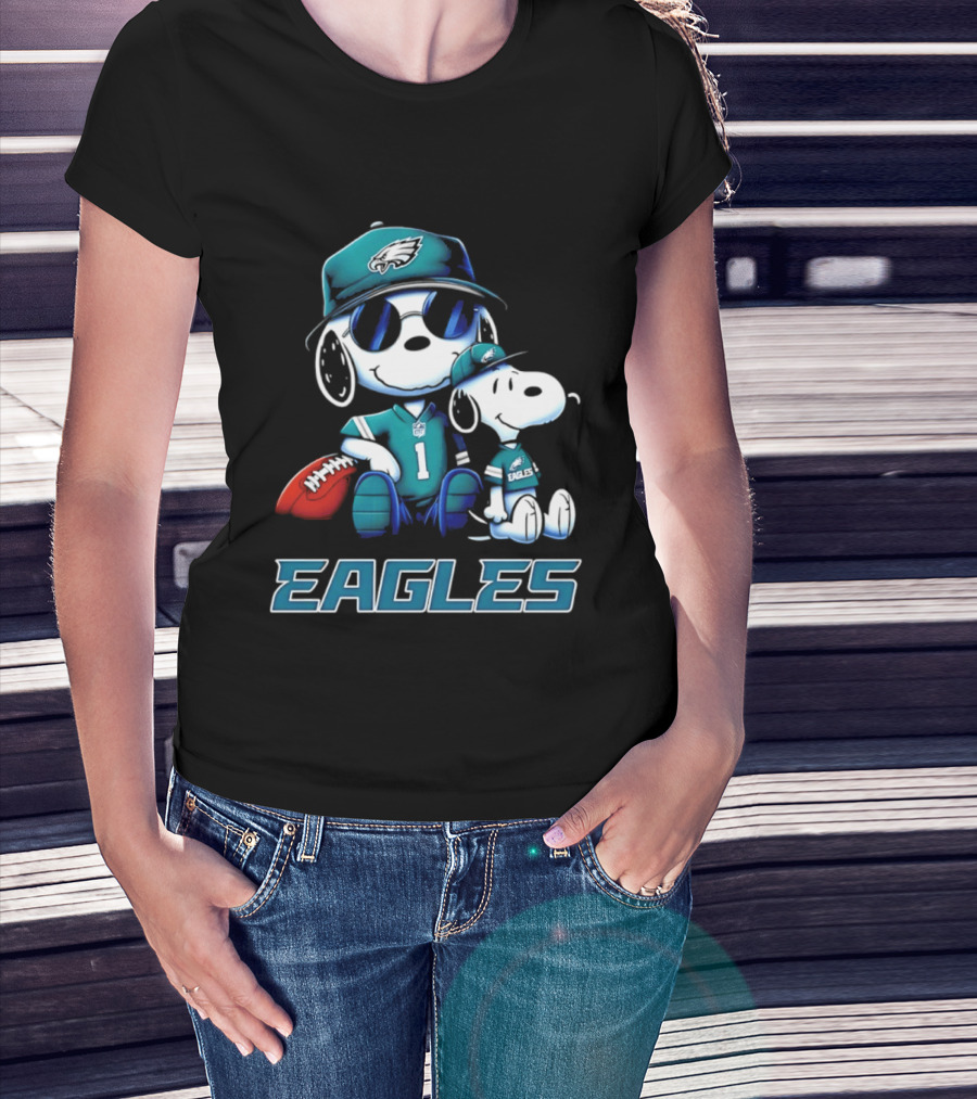 Snoopy Eagles Philadelphia Football 2026 T-Shirt