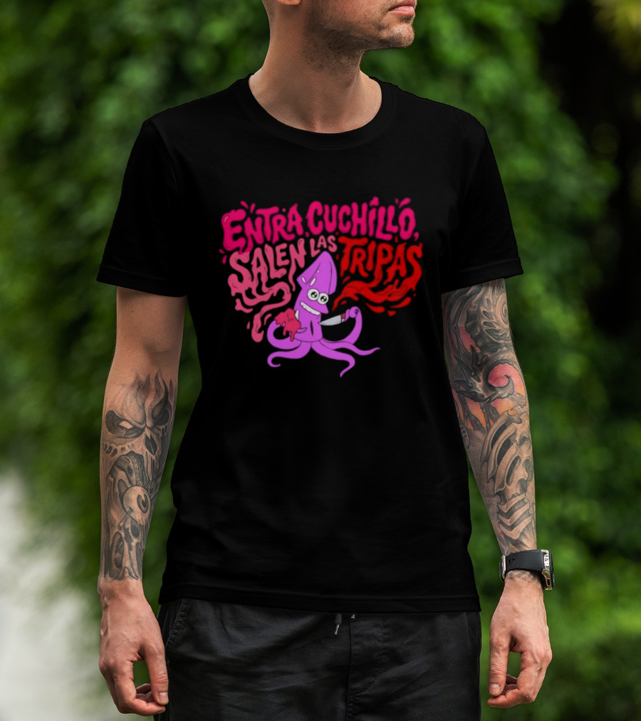 Entra Cuchillo Salen Las Tripas Squid Cartoon Knife Fun T-Shirt