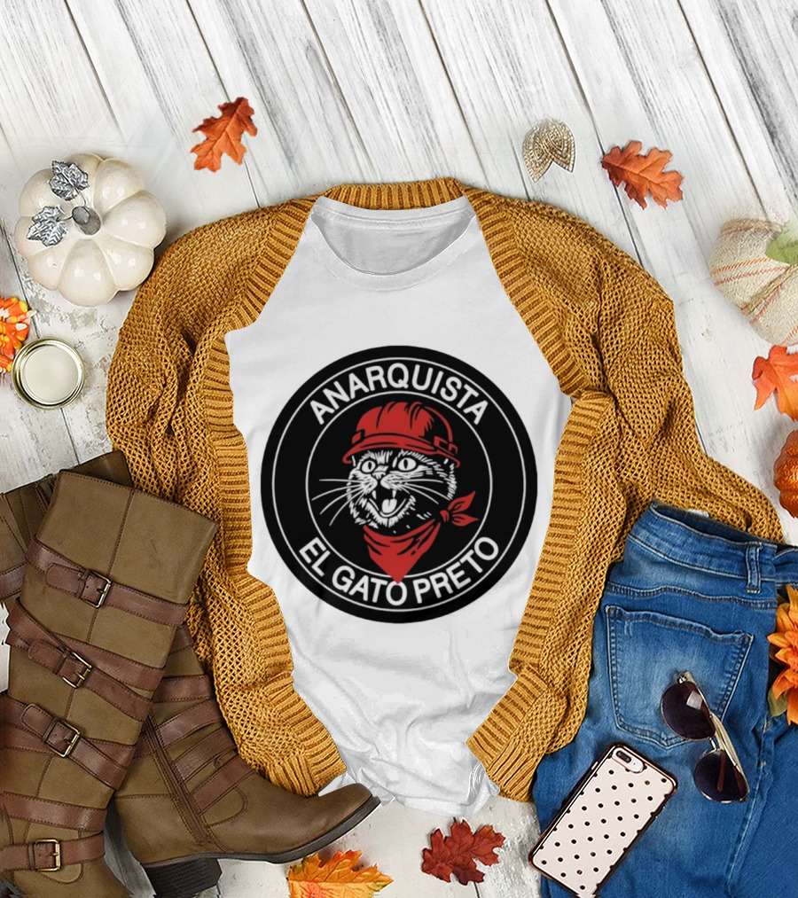 ANARQUISTA EL GATO PRETO Red Bandana Helmet Cat Meme T-Shirt