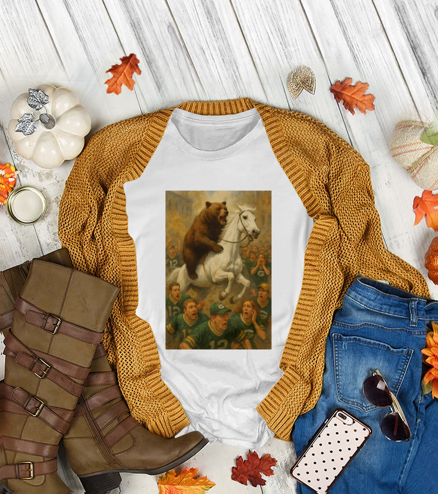 Bear Riding Horse Surprising Green Bay Packers Fans NFL Humor T-Shirt