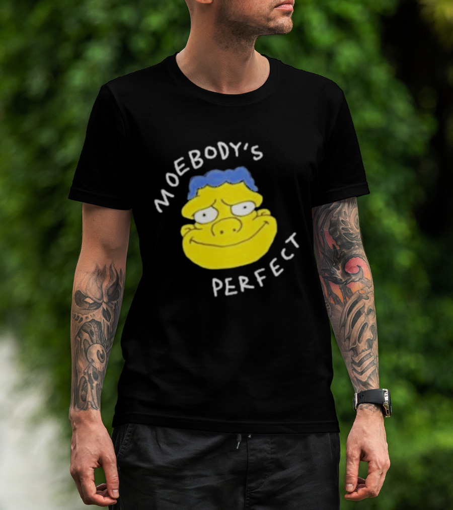 Moebody's Perfect Yellow Cartoon Face With Blue Hair Smirk T-Shirt