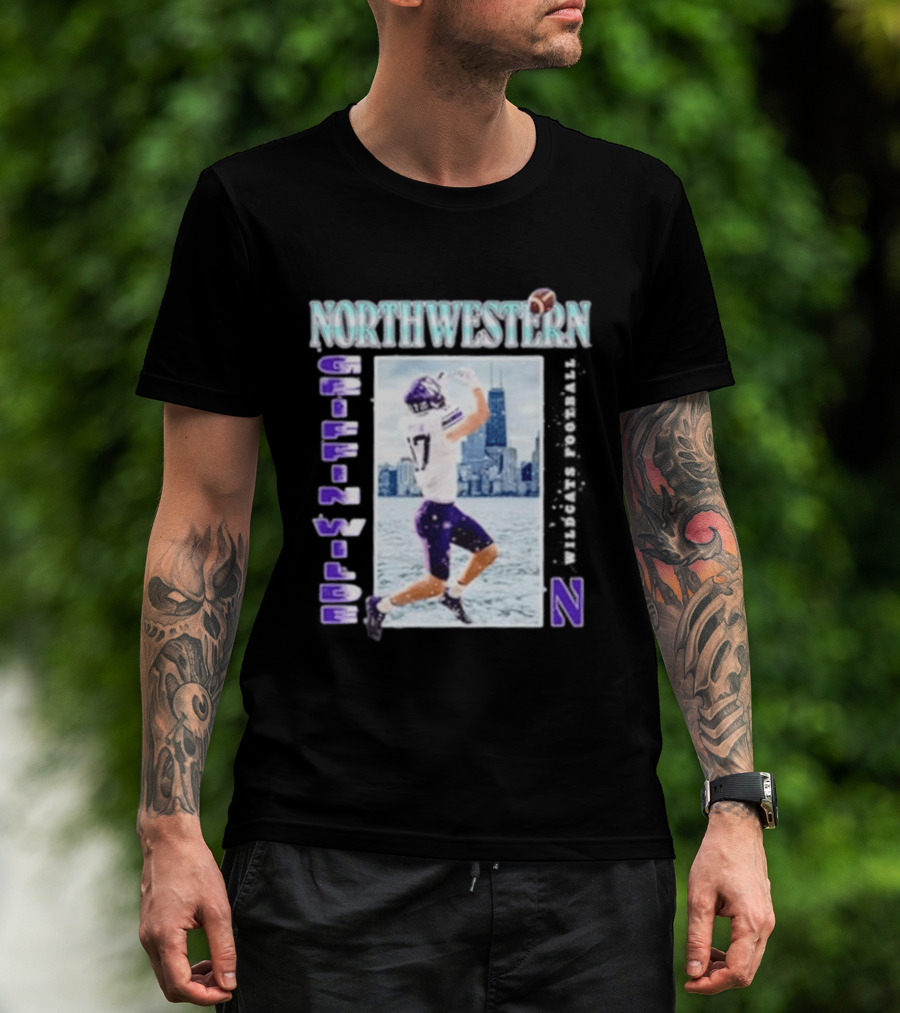 Northwestern Wildcats Football Griffin Wilde No 17 Chicago Skyline T-Shirt
