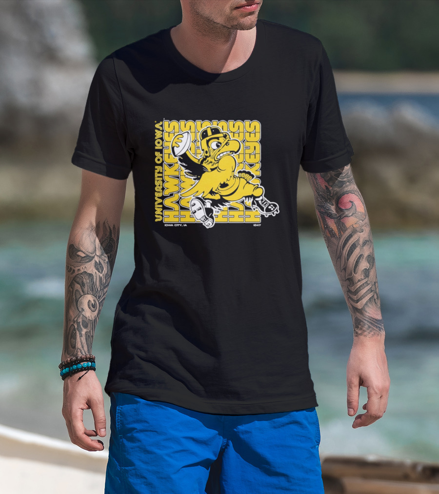 University Of Iowa Hawkeyes Mascot Iowa City Retro 1847 T-Shirt