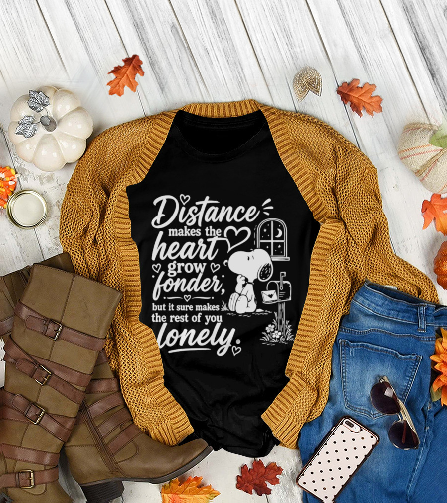 Snoopy Distance Makes The Heart Grow Fonder Lonely Mailbox Scene T-Shirt