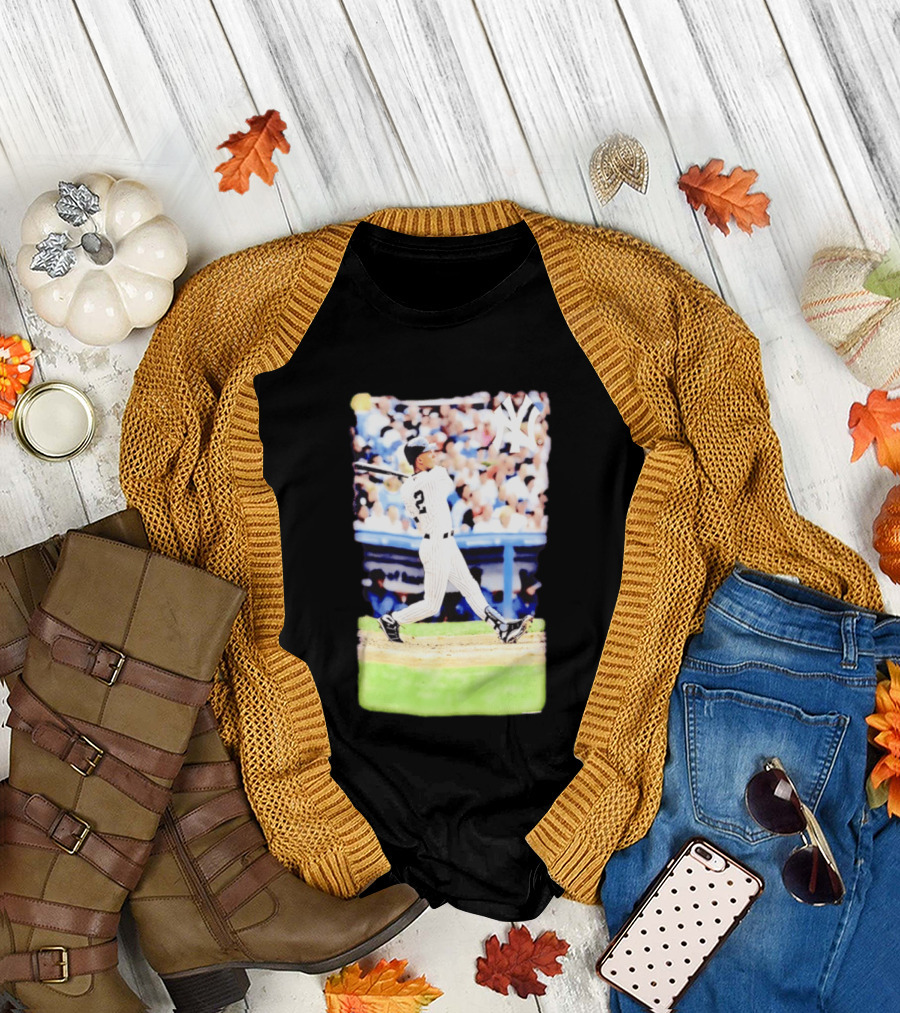 Derek Jeter New York Yankees Legendary Swing Moment T-Shirt