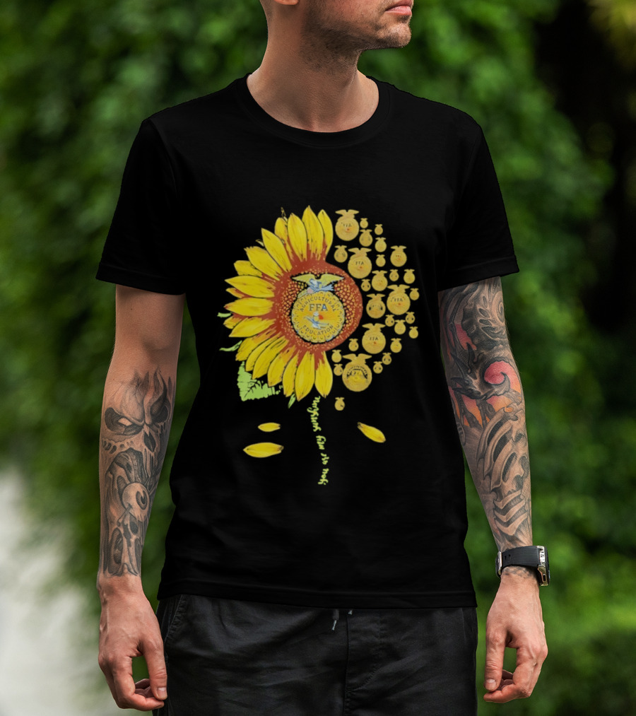 You Are My Sunshine FFA Sunflower Emblem Agricultural Education T-Shirt