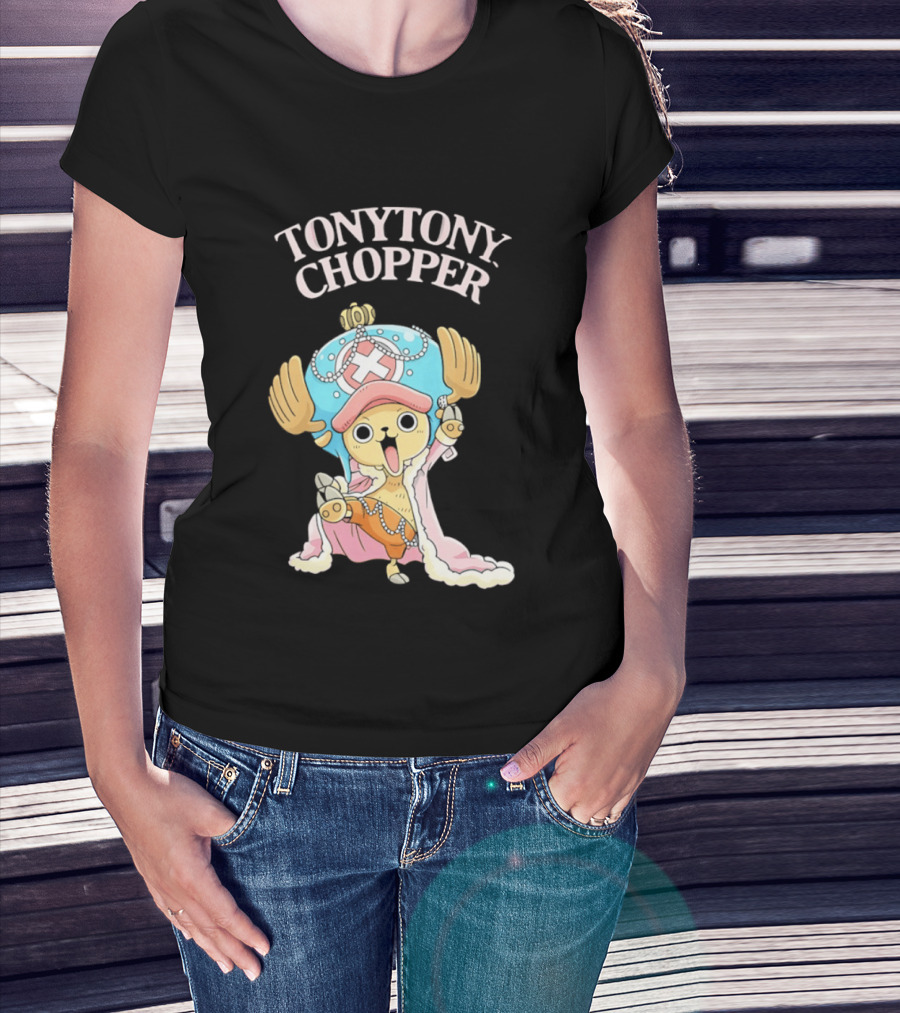 Tony Tony Chopper One Piece Anime Manga Character Fan T-Shirt