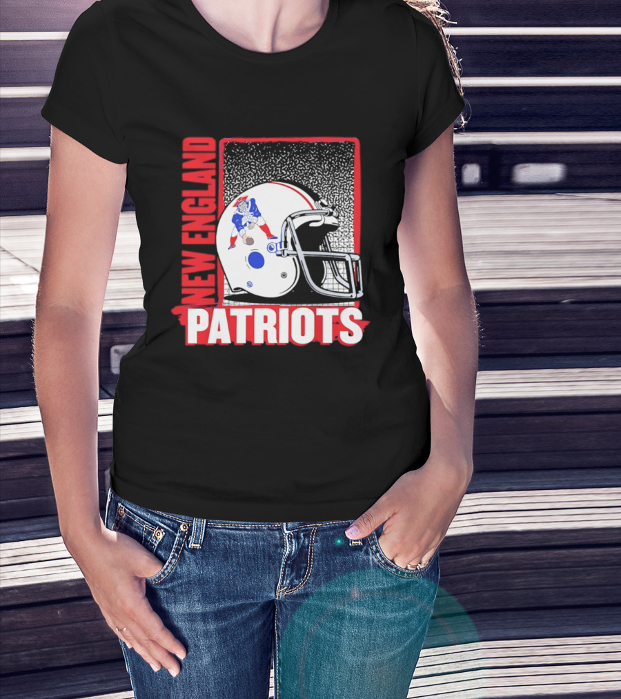 New England Patriots Vintage Helmet 2026 Season T-Shirt
