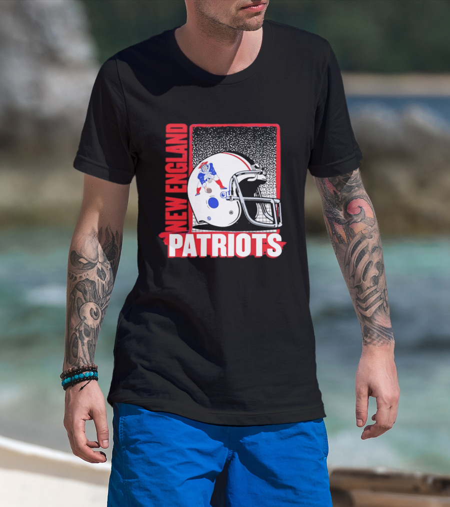 New England Patriots Vintage Helmet 2026 Season T-Shirt