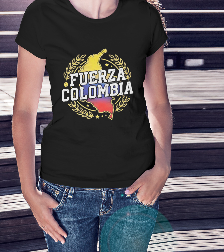 Fuerza Colombia Map Yellow Blue Red Laurel And Stars T-Shirt