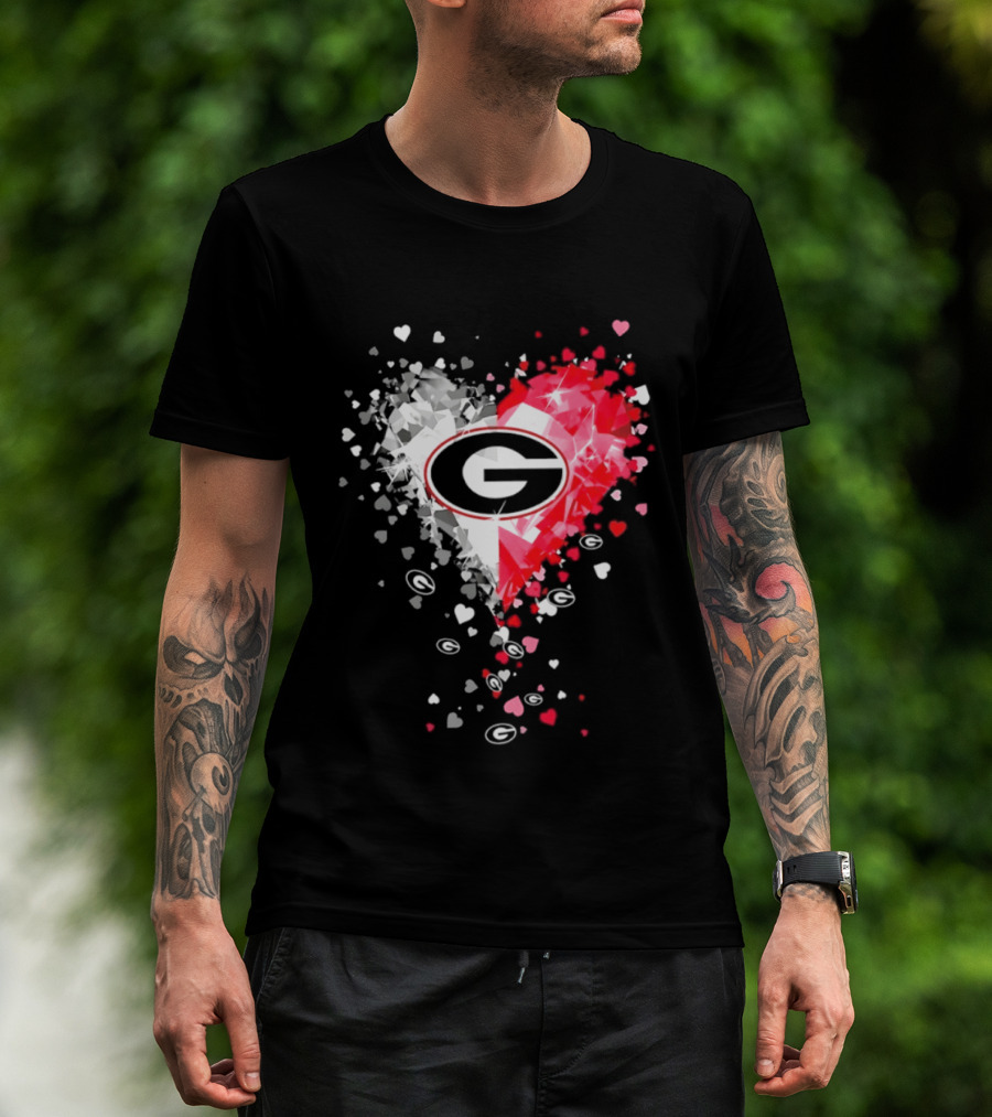 Georgia Bulldogs Heart Shaped Red And White Gemstone T-Shirt