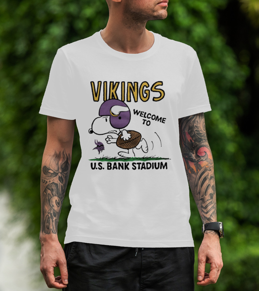 Minnesota Vikings Snoopy Welcome To U.S. Bank Stadium Peanuts Collaboration T-Shirt