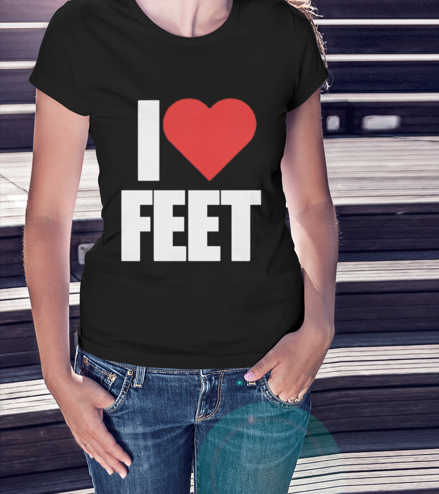 I Heart Feet Bold Red Heart Fun T-Shirt