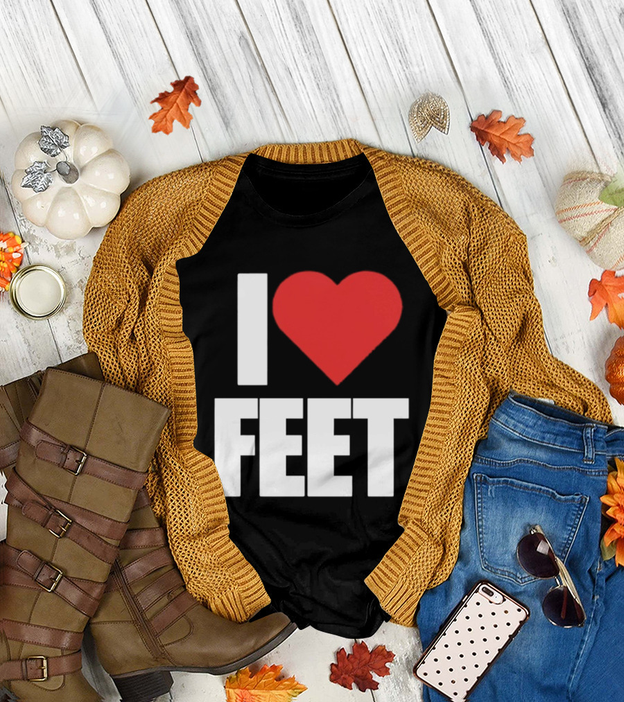 I Heart Feet Bold Red Heart Fun T-Shirt