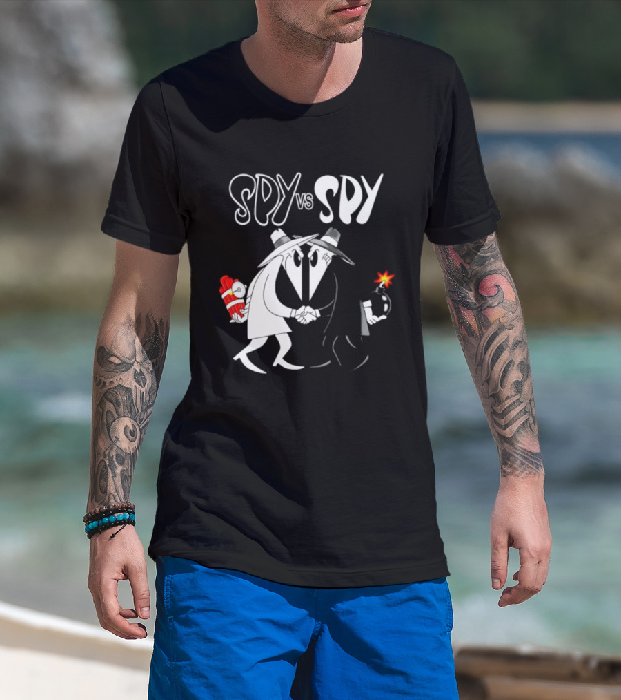 Spy Vs Spy Mad Magazine Comic Strip Cold War Classic Characters Showdown T-Shirt