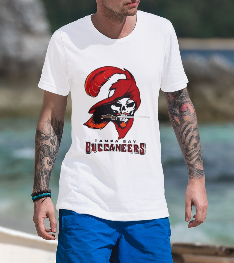 Rueben Bain Jr Tampa Bay Buccaneers 2026 Fire The Cannons Football Skeleton Pirate Flag T-Shirt