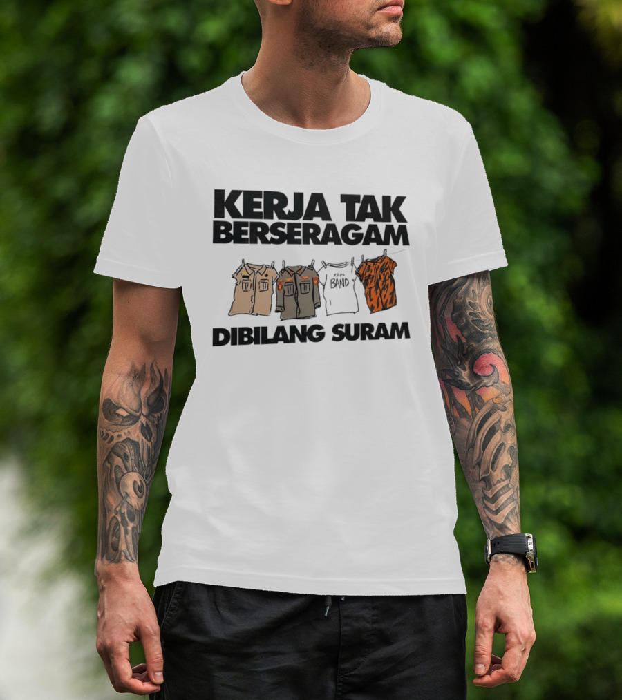 Kerja Tak Berseragam Dibilang Suram Kaos Band Dan Pakaian Kerja Di Jemuran T-Shirt