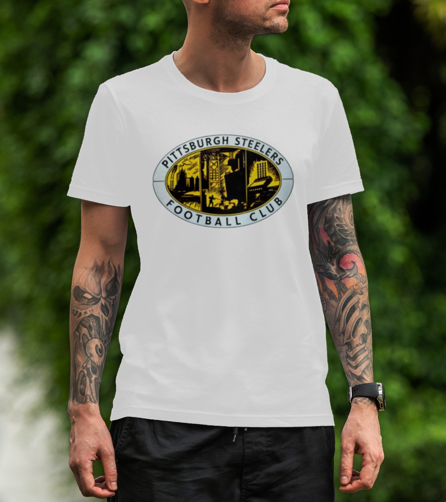 Pittsburgh Steelers Football Club Urban Skyline Distressed T-Shirt