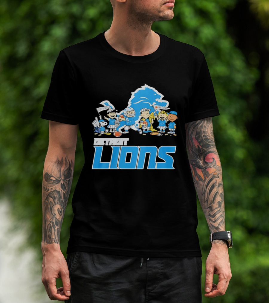Peanuts Characters With Detroit Lions Team Collaboration T-Shirt