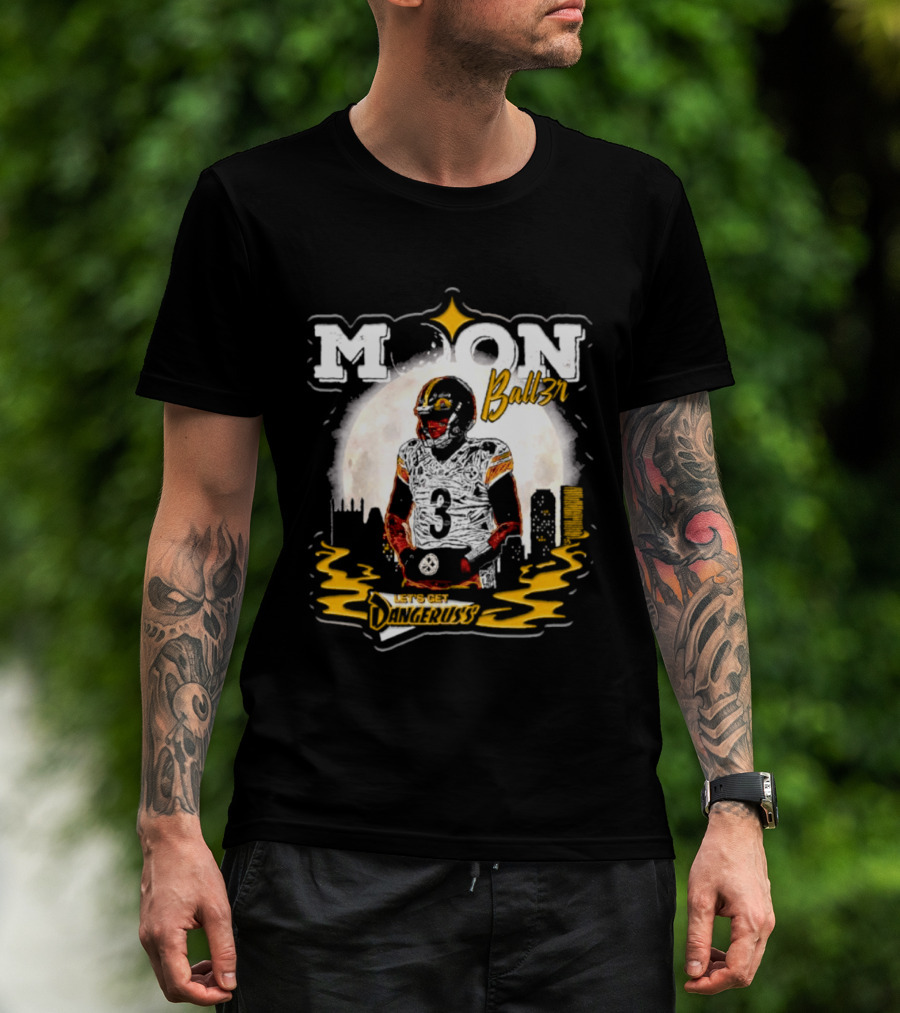 Pittsburgh Steelers Moon Ball3r Dangeruss Football Russell Wilson T-Shirt
