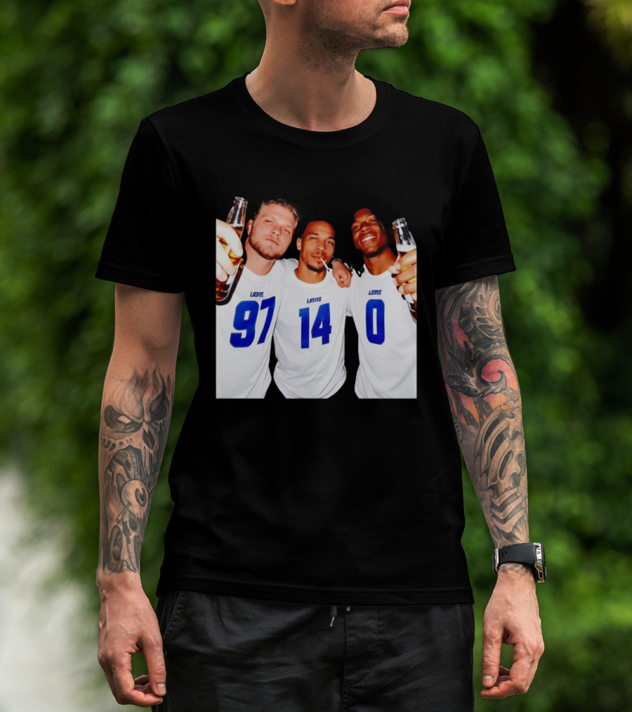 Detroit Lions Aidan Hutchinson Amon Ra St. Brown Jahmyr Gibbs Holding Beer Bottles Smoking Celebration T-Shirt