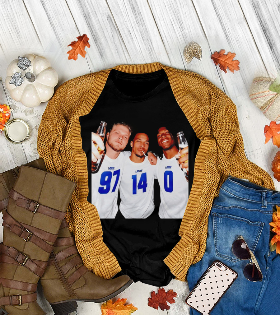 Detroit Lions Aidan Hutchinson Amon Ra St. Brown Jahmyr Gibbs Holding Beer Bottles Smoking Celebration T-Shirt