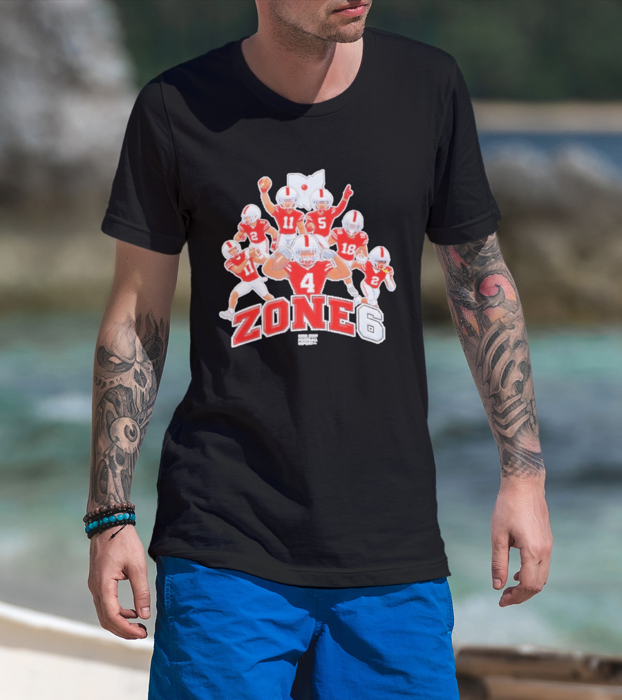Zone 6 Ohio State Buckeyes Football Players Pose With State T-Shirt
