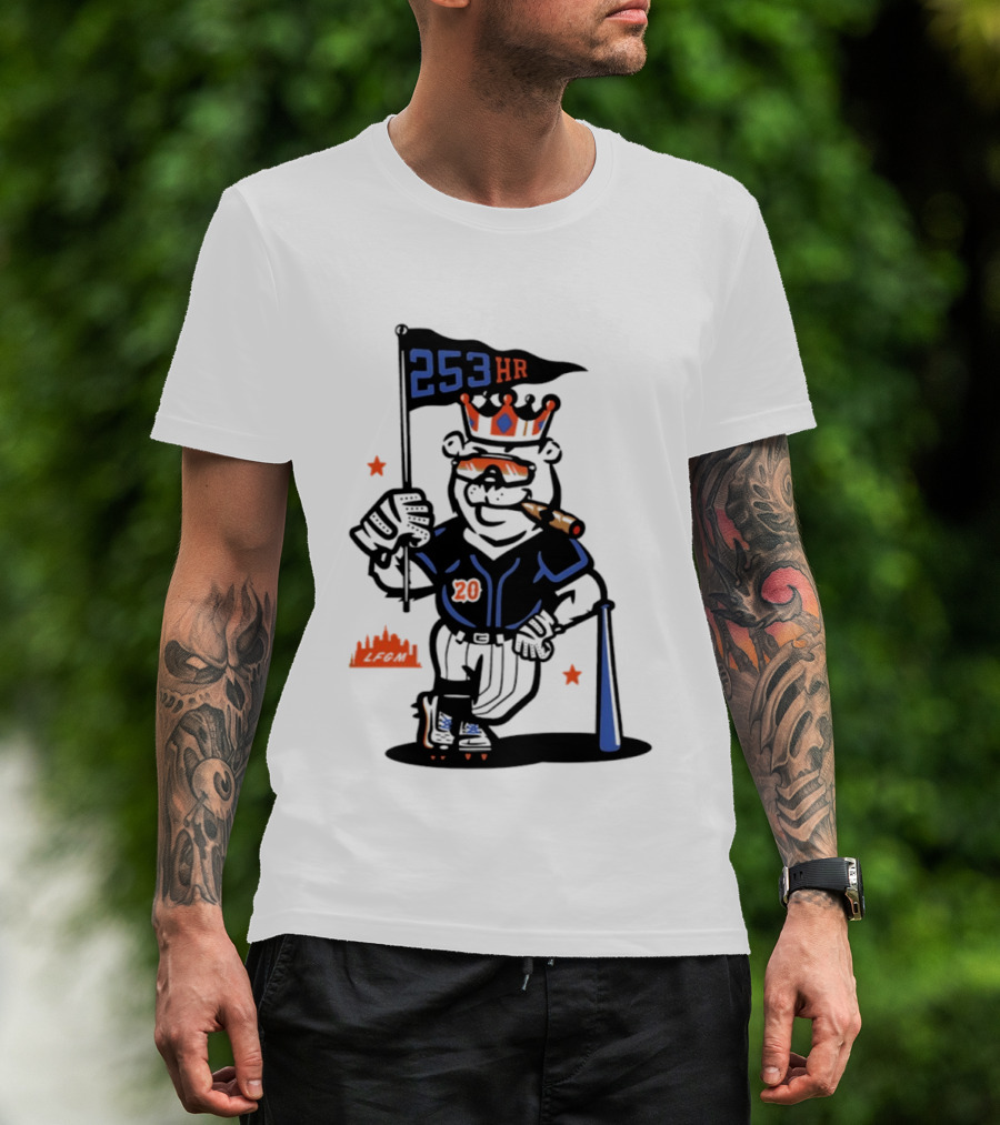 Pete Alonso New York Mets Polar Bear 253 HR Cigar King T-Shirt