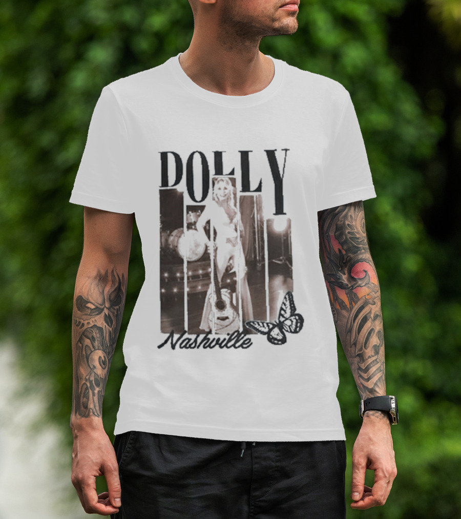 Dolly Parton Nashville Country Music Icon Microphone T-Shirt